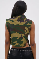 EXCLUSIVE CAMO CROP TOP