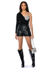 ALL THE GLAM RHINESTONE DETAIL TOP