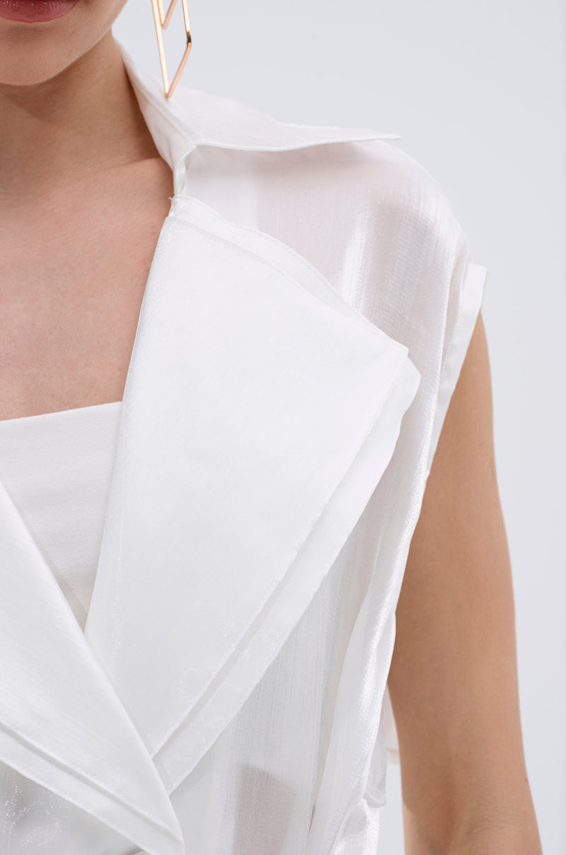 FLOATING ORGANZA TRENCH VEST