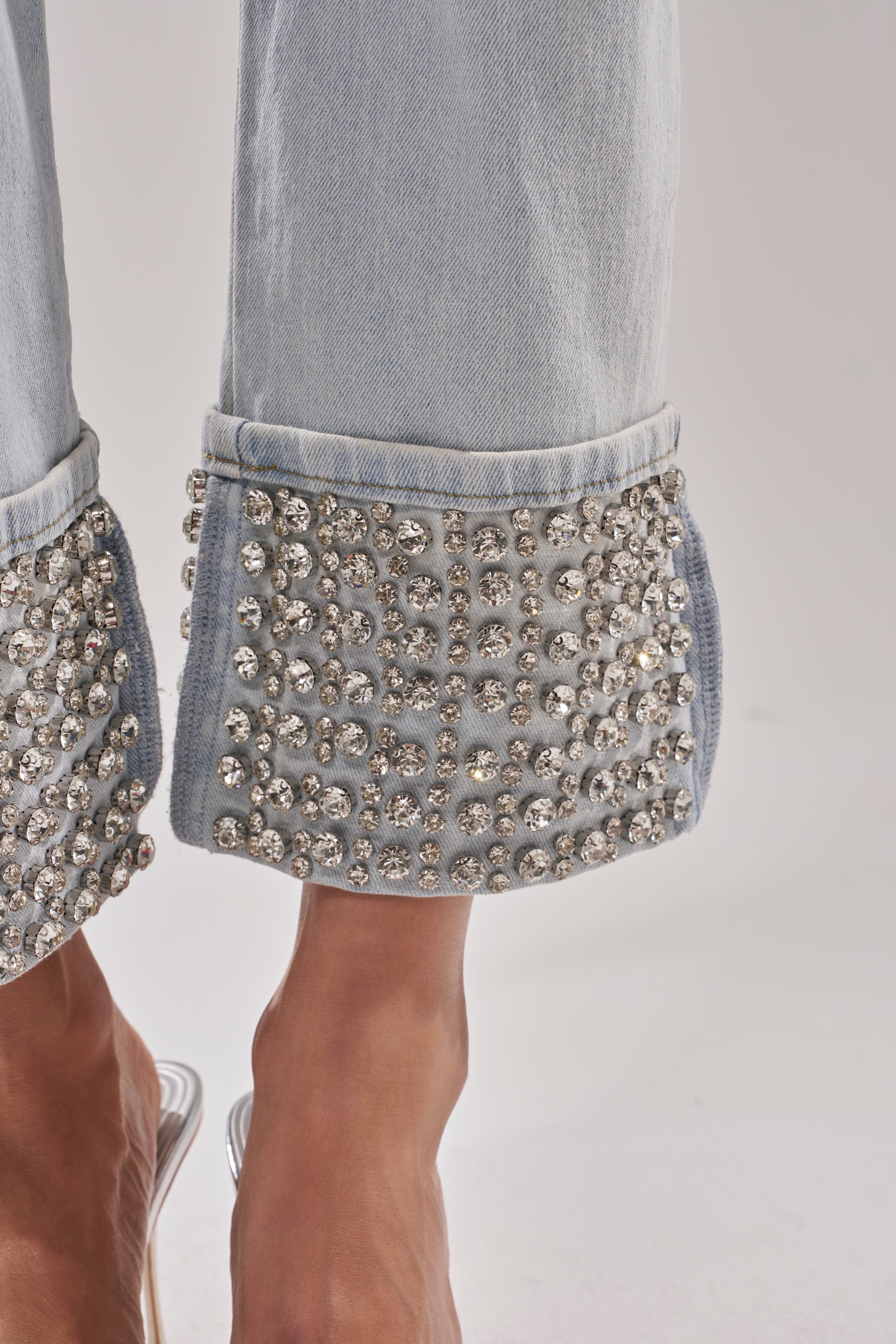 HANNI RHINESTONE DENIM CROPPED PANT