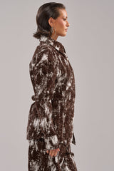 CRAZY IN LOVE BUTTON DOWN