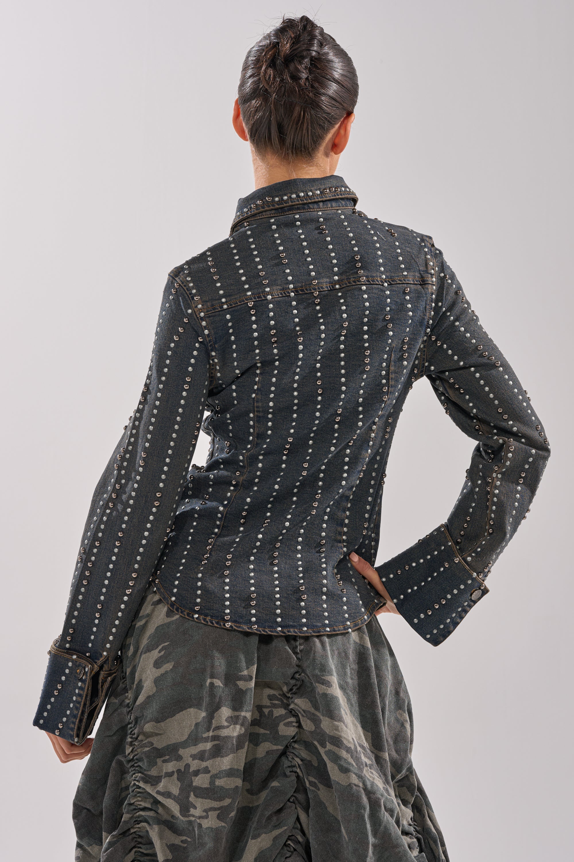 VANJA STUDDED DENIM BUTTON DOWN