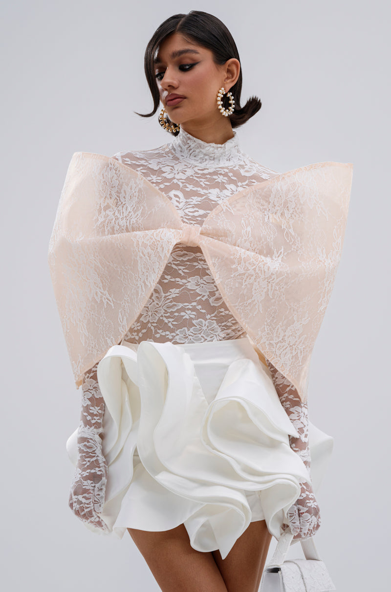 I'M A STAR LACE GLOVE BODYSUIT