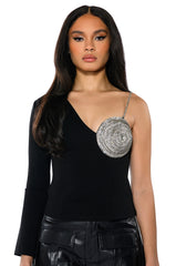 ALL THE GLAM RHINESTONE DETAIL TOP